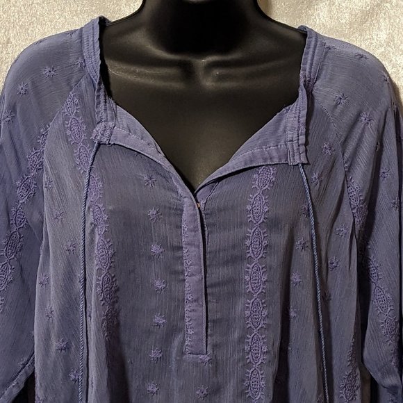 Democracy Blue Embroidered Sheer Blouse EUC - Picture 8 of 13
